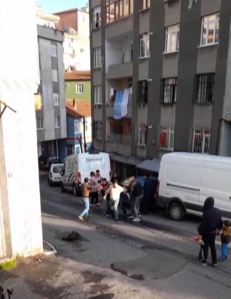 Para vermeyen dayısının arabasını parçaladı