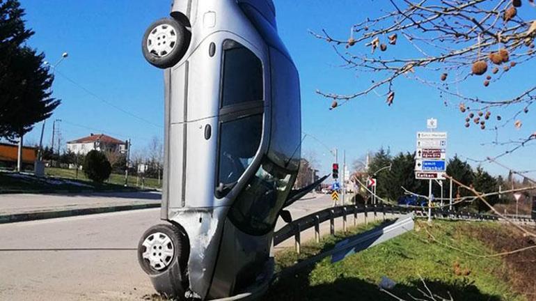 Akılalmaz kaza Otomobil dik durdu
