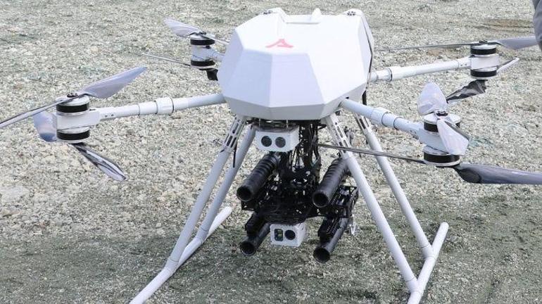 Türkiyeden ilk bomba atarlı drone Songar