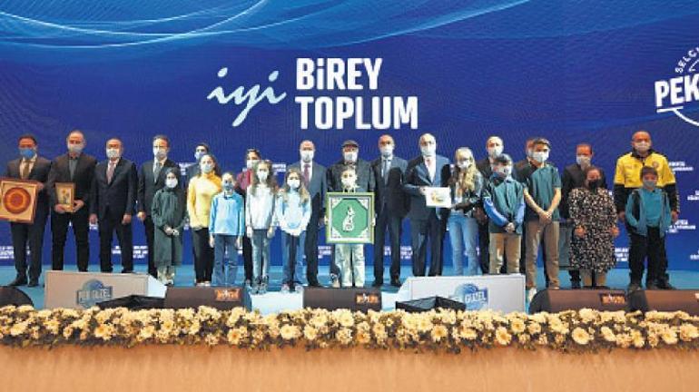 ‘Diyarbakır, yeniden küllerinden doğuyor’