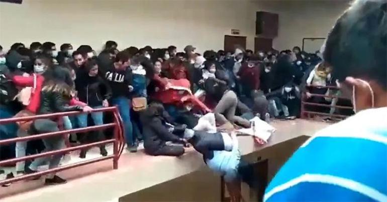 Son dakika... Üniversitede korkuluklar kırıldı, dördüncü kattan düşen öğrenciler öldü