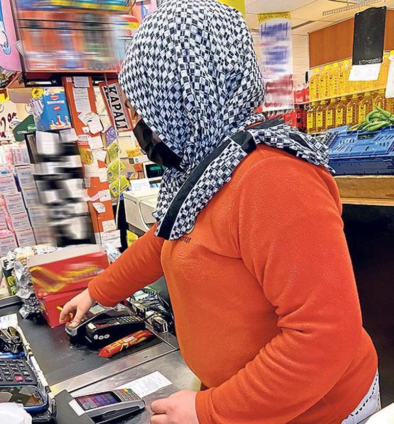 Dünyanın yükü omuzlarında