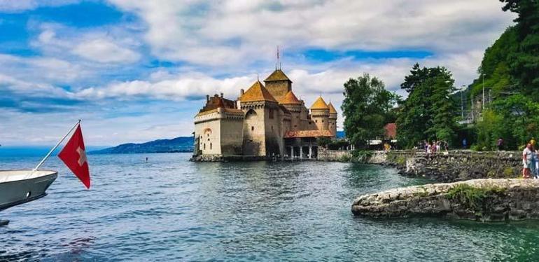 İsviçre’nin en çok ziyaret edilen Şatosu ‘Château da Chillon’