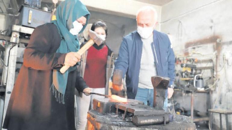 ERZURUM’A BOZUK YOLLAR YAKIŞMIYOR