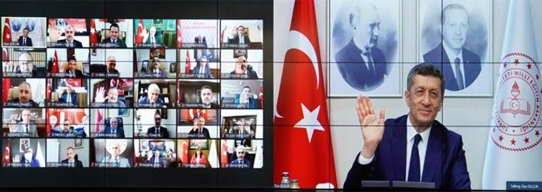 Milli Eğitim Bakanı, 29 ilimizde devam ediyoruz deyip paylaştı Flaş uzaktan eğitim açıklaması