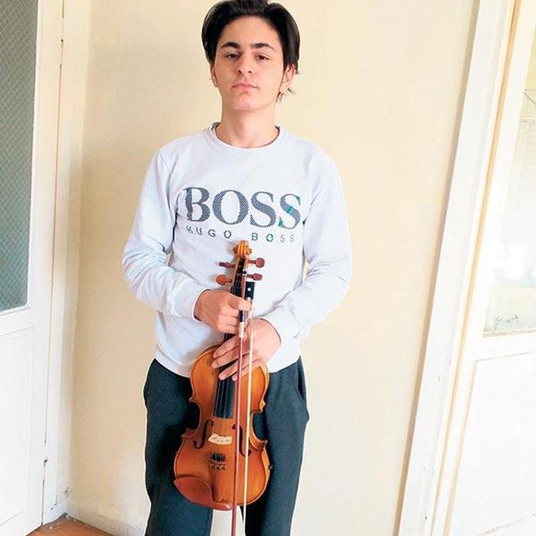 Çocuk orkestrası 23 Nisan’a hazırlanıyor