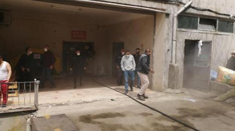 Son dakika İstanbulda fabrikada patlama