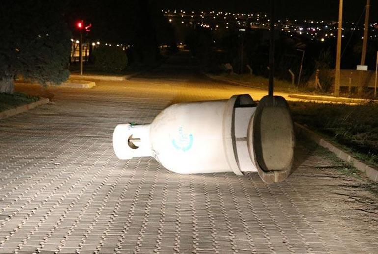 Denizlide şiddetli rüzgar hayatı olumsuz etkiledi