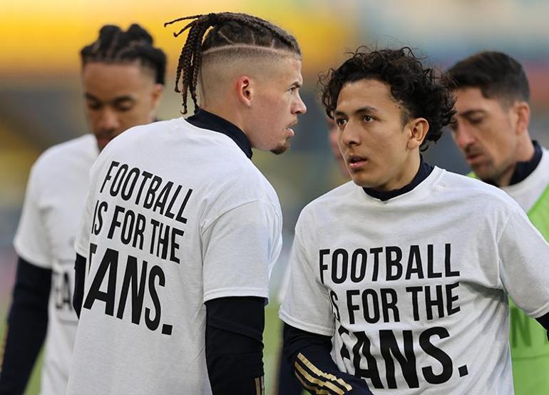 Son dakika - Liverpool, Leeds Unitedı yıkamadı Protesto damgası