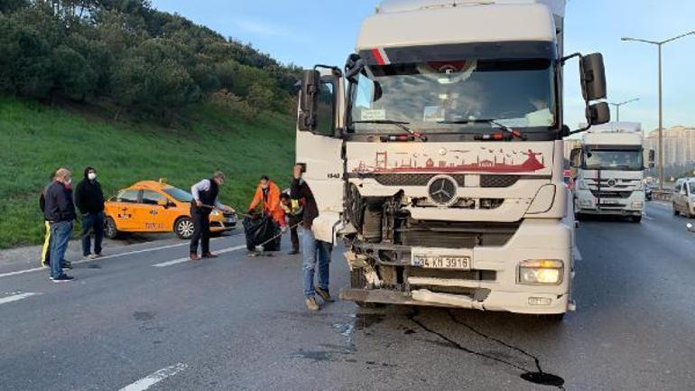 Kaza yerine geldi, arkadaşının aracını gördü Ağladı...