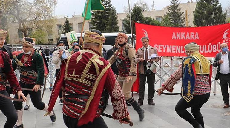 Son dakika... ABD Büyükelçiliği önünde hareketlilik Çatıdan takip ettiler