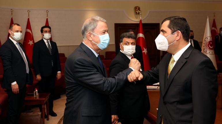 Bakan Akar, Avrupadaki Türk dernek temsilcileri ile görüştü