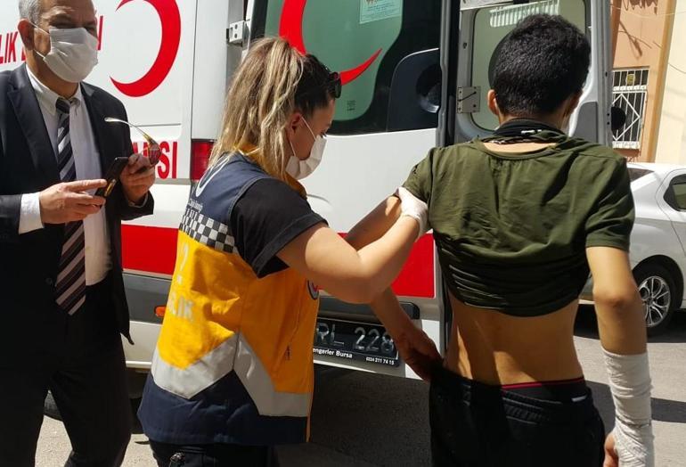Gezmeye çıkan arkadaş grubuna silahlı saldırı Yaralılar var