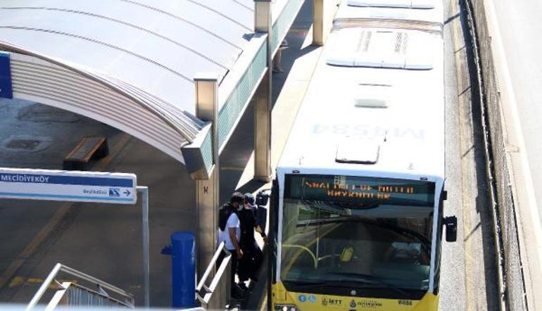 İsraili protesto için otomobillerini yaktılar Eve metrobüsle döndüler