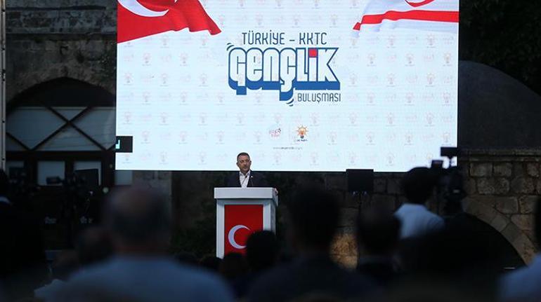 Cumhurbaşkanı Yardımcısı Oktay, Türkiye-KKTC Gençlik Buluşmasına katıldı
