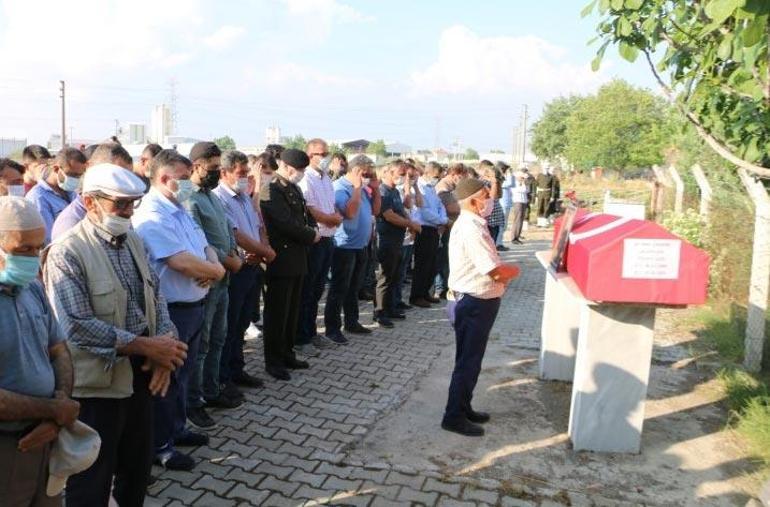 Kansere yenik düşen Uzman Çavuş son yolculuğuna uğurlandı