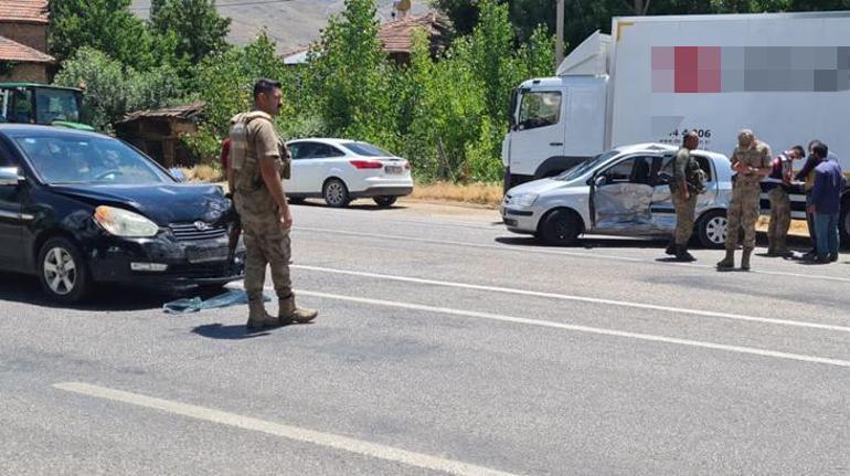 Malatya’da iki otomobil çarpıştı: 3 yaralı