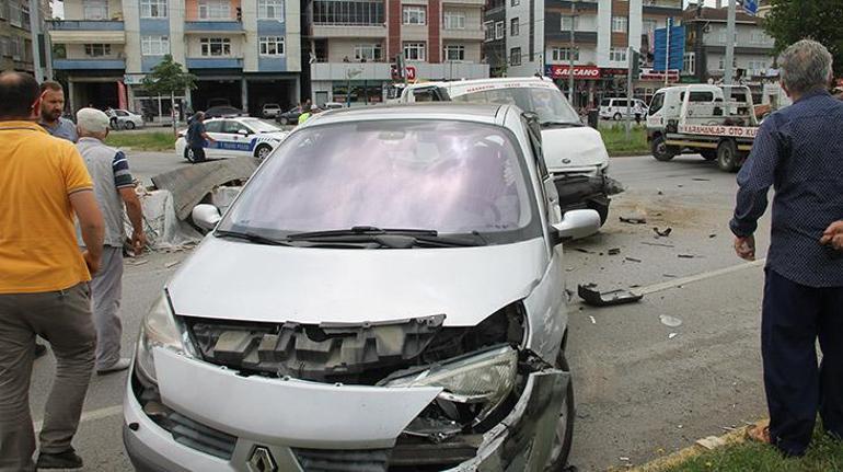 Samsunda trafik kazası Hepsi yola saçıldı