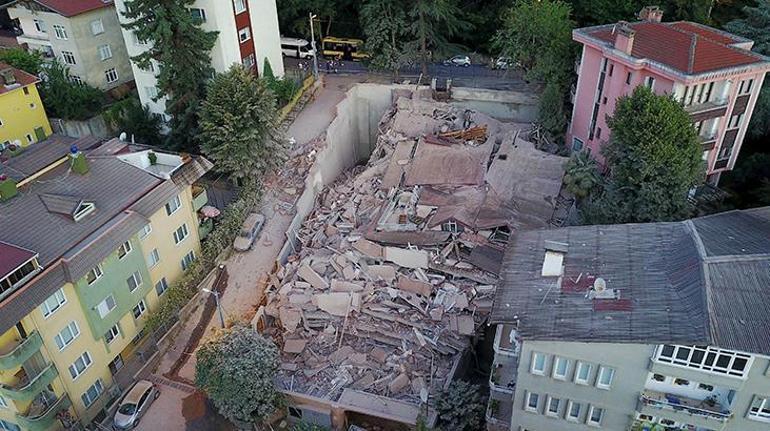 Sarıyerde korku dolu anlar 11 katlı boş bina çöktü