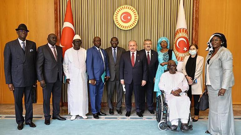 Meclis Başkanı Şentop, Senegal-Türkiye Parlamentolar Arası Dostluk Grubunu kabul etti