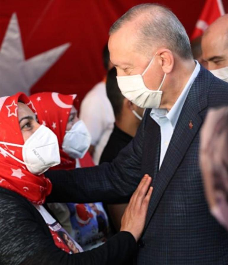 Cumhurbaşkanı Erdoğandan Diyarbakır annelerine ziyaret