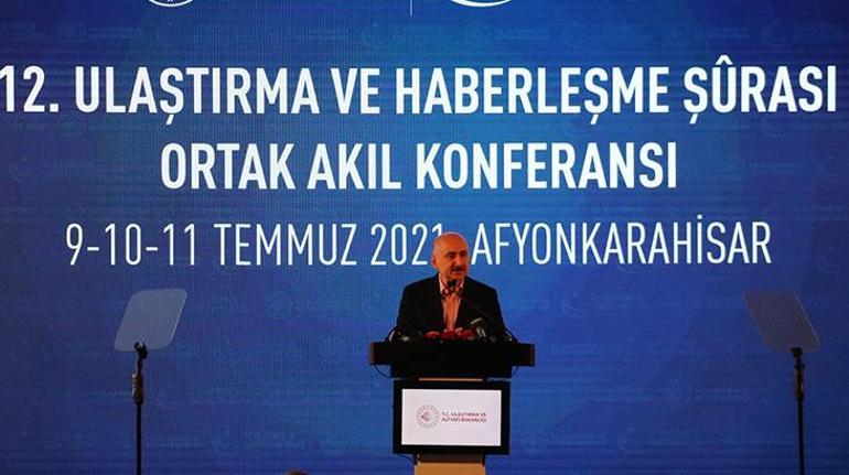 Bakan Karaismailoğlu: İstanbul Boğazından yılda 43 bin gemi geçiyor