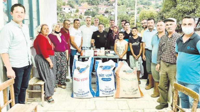 Çukurova’da havuzlar çocuklarla şenlendi