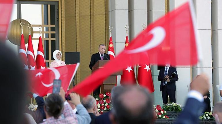 Son dakika: Cumhurbaşkanı Erdoğan: Millete silah çekenin affı olmaz