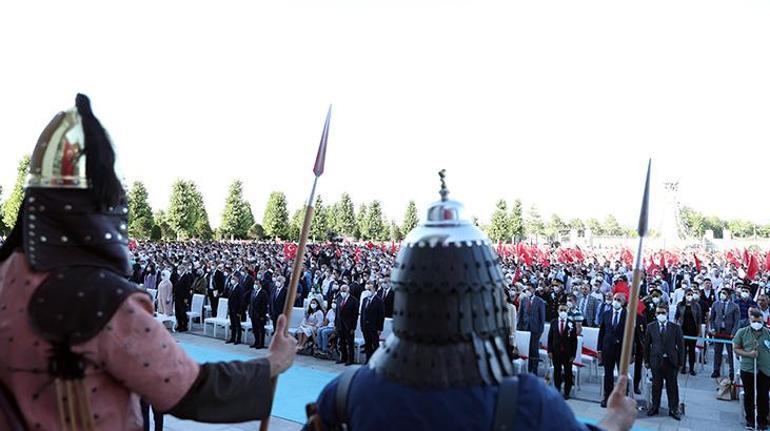 Son dakika: Cumhurbaşkanı Erdoğan: Millete silah çekenin affı olmaz