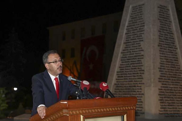 TBMM Başkanı Şentop: 15 Temmuz en kirli ve en hain darbe teşebbüsüdür