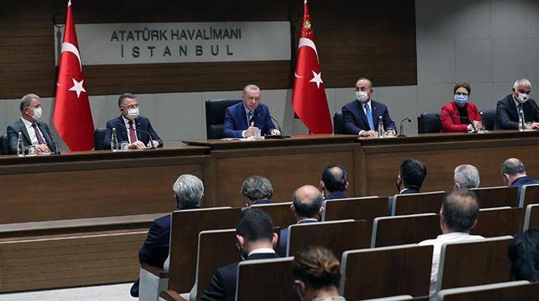 Son Dakika: Cumhurbaşkanı Erdoğandan KKTC ziyareti öncesi flaş açıklamalar