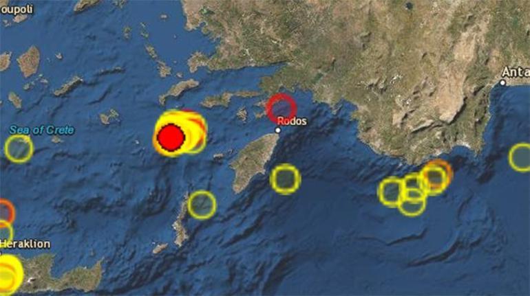 Son dakika Ege Denizinde korkutan deprem Büyüklüğü...