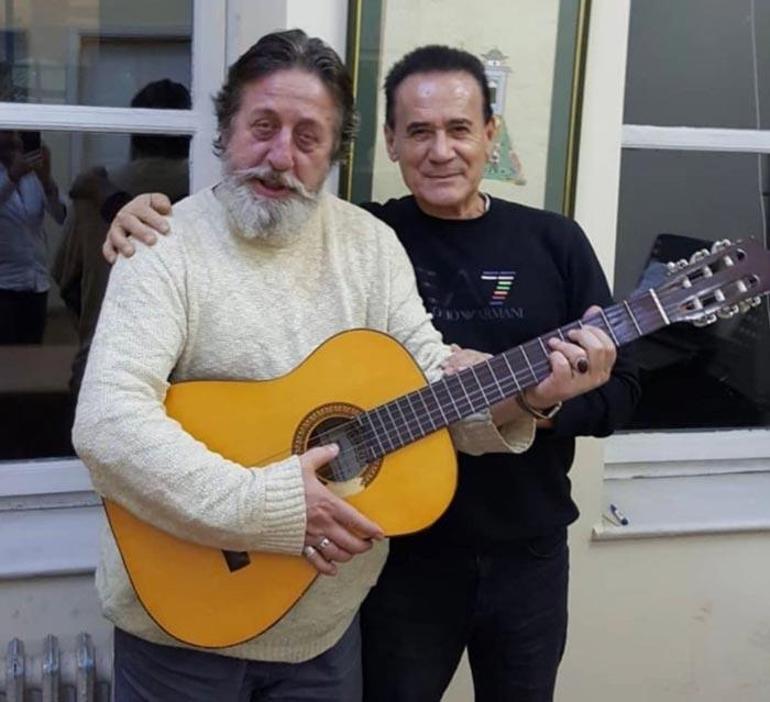 Son dakika Usta oyuncu Levent Aykul evinde ölü bulundu