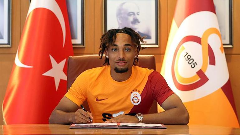 Son dakika: Galatasaray, Sacha Boey transferini resmen açıkladı