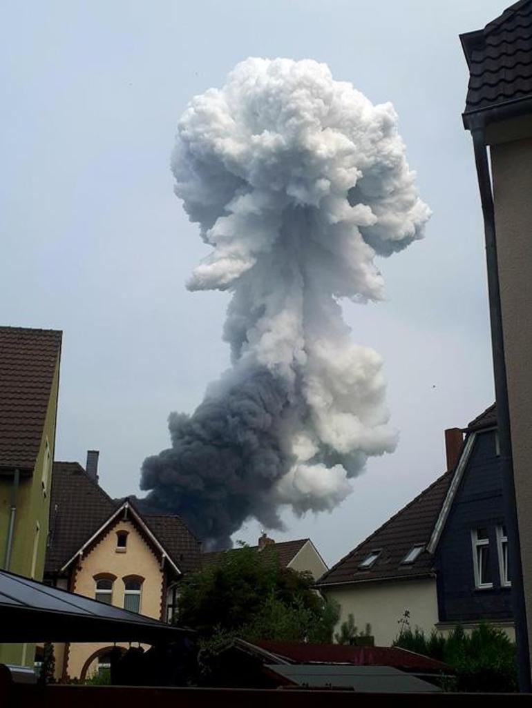 Son dakika... Almanyada patlama