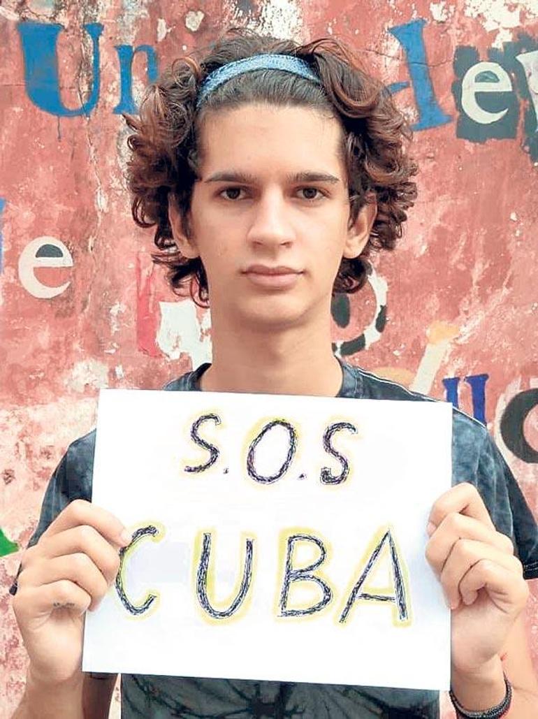 Küba sokaklarında ‘değişim’ talebi
