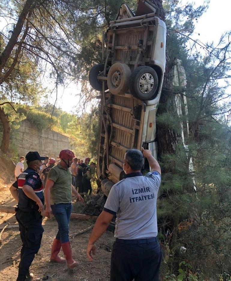 Son dakika: İzmirde feci kaza Çok sayıda ölü ve yaralı var