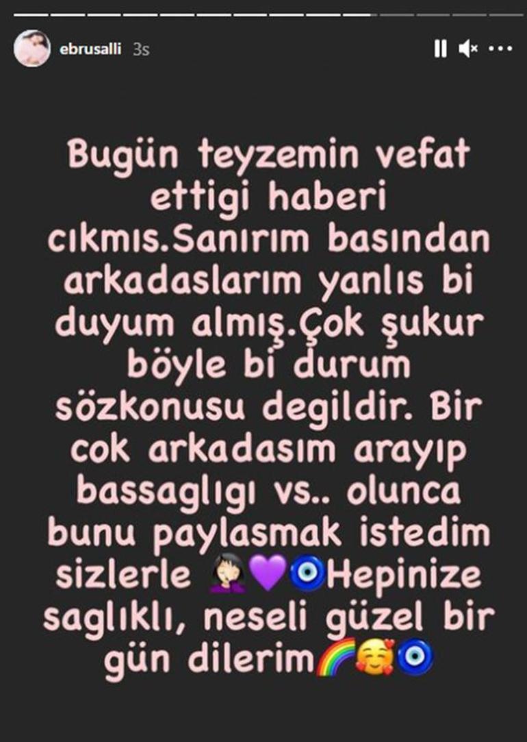 Ebru Şallıdan bikinili poz