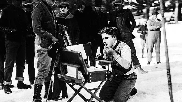 Sükût altındır: Chaplin’in arşivi fotoğraflarda