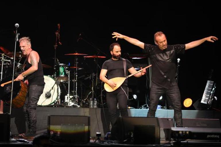 Anadolu Rockın kahramanı Haluk Levent Kuruçeşmede