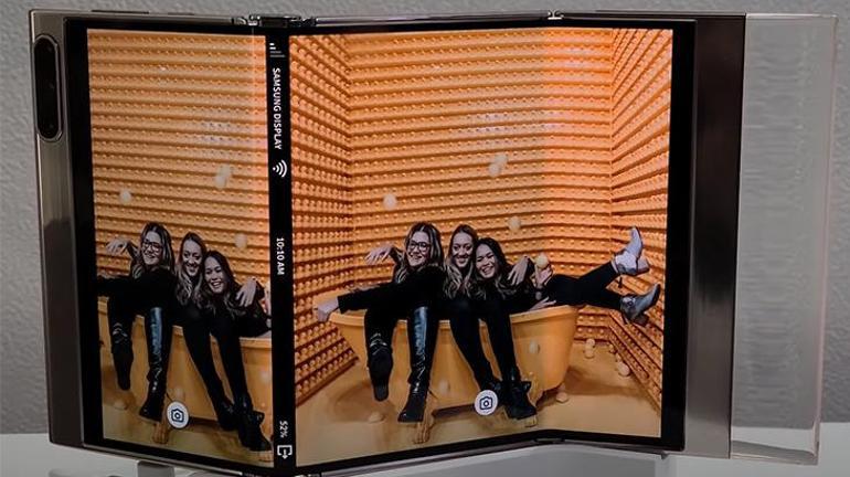 Samsung geleceğe ışık tutuyor: Galaxy Fold prototipi ortaya çıktı