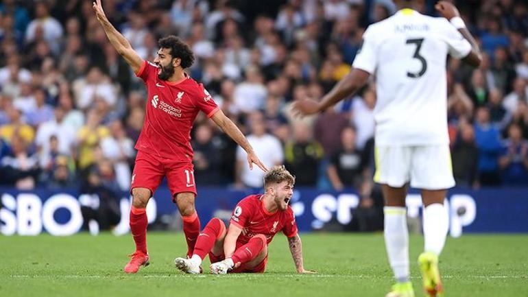 Son dakika - Leeds United - Liverpool maçında Harvey Elliottın ayağı kırıldı
