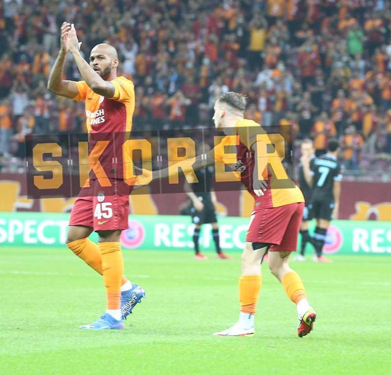 Son dakika - Galatasarayda Marcao ve Kerem Aktürkoğlu taraftarı selamladı