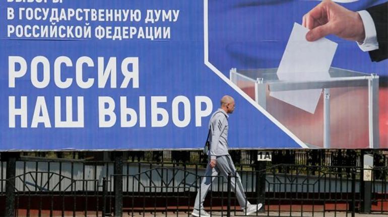 Rusya vatandaşları milletvekili seçimleri için sandık başına geçti