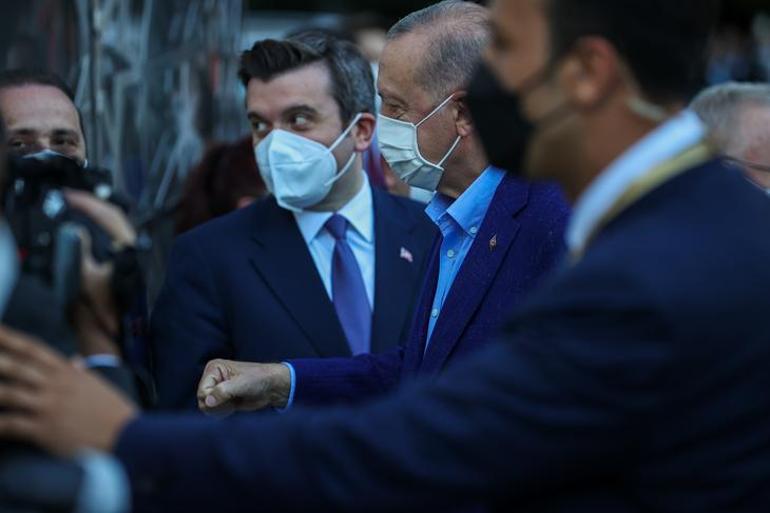 Cumhurbaşkanı Erdoğan, New Yorktaki Yeni Türkevi Binasında incelemelerde bulundu