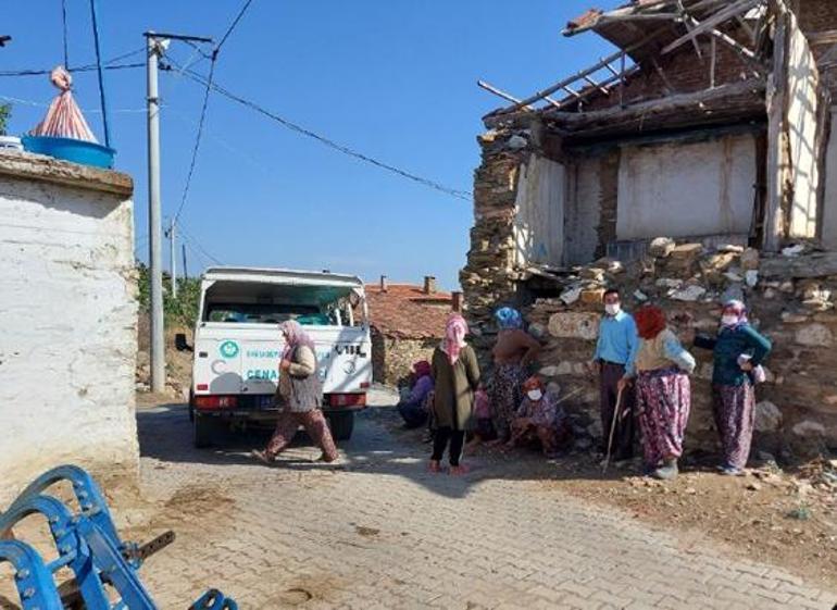 Son dakika Manisada dehşet Yanında kaldığı babasını öldürdü