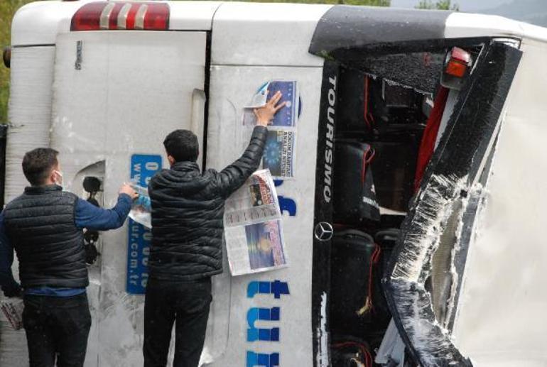 Son dakika Bartında yolcu otobüsü kaza yaptı