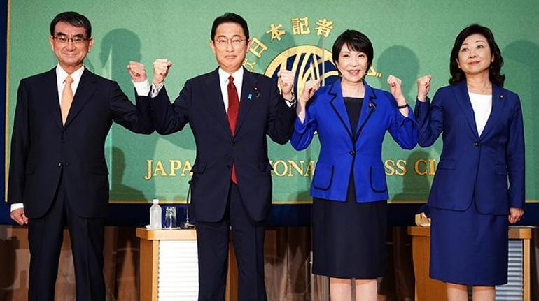 Japonyada iktidar partisinin favorisi Kono görünüyor