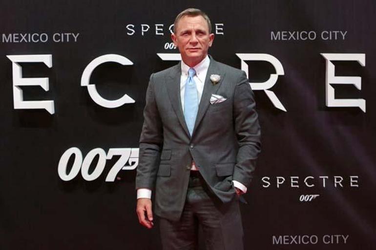 James Bond ‘kadın mı olmalı erkek mi’ tartışmasında son nokta