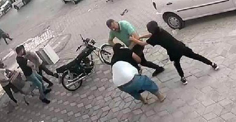 Şehir eşkıyaları kamerada Kızı kaçıramayınca ailesine saldırdılar